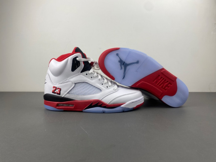 Jordan 5 Retro Fire Red Black Tongue (2025)