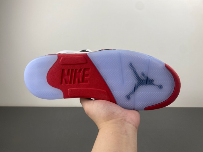 Jordan 5 Retro Fire Red Black Tongue (2025)