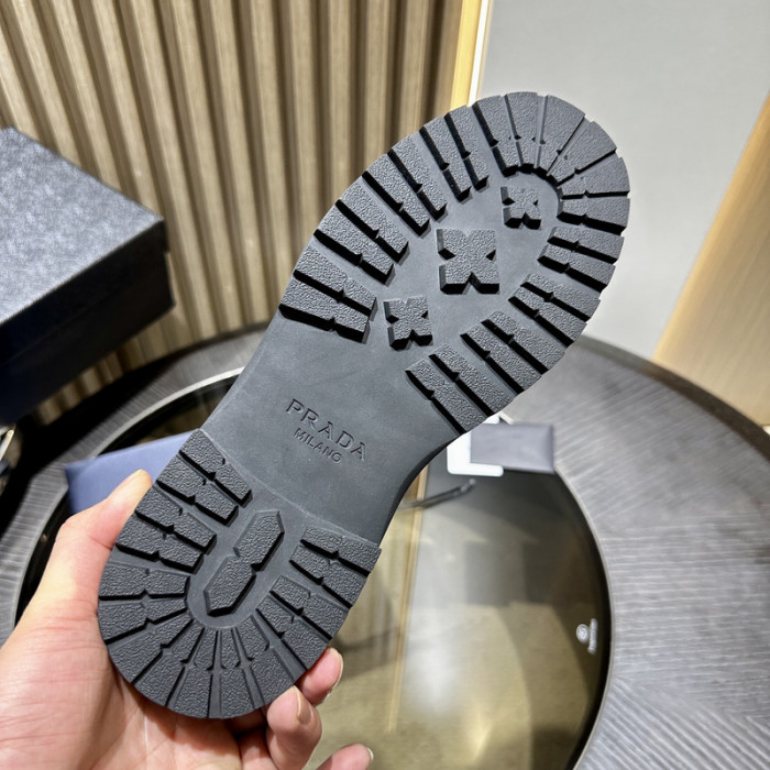 PR0DA LOAFERS