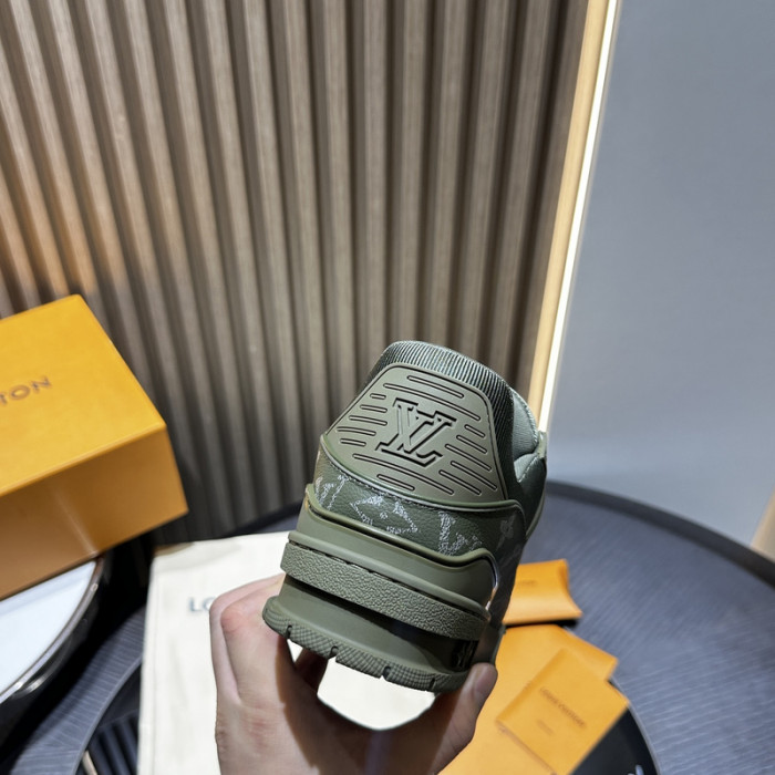 LV Trainer Sneaker