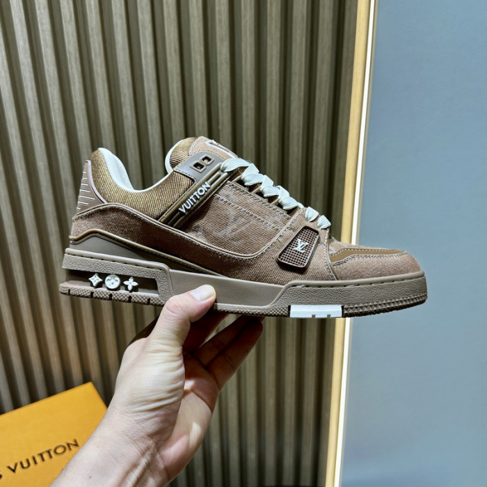 LV Trainer Sneaker