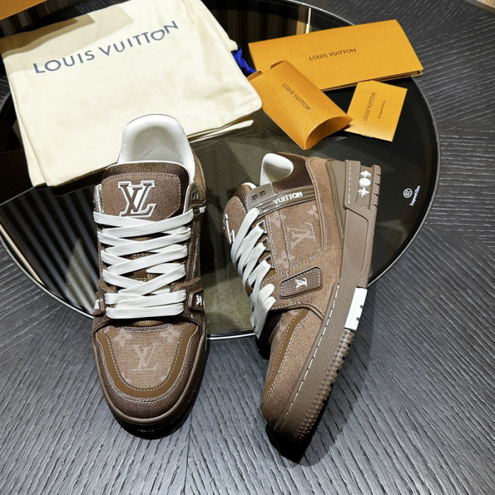 LV Trainer Sneaker