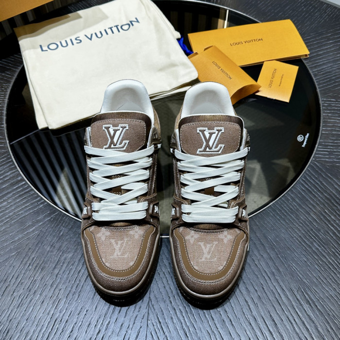 LV Trainer Sneaker