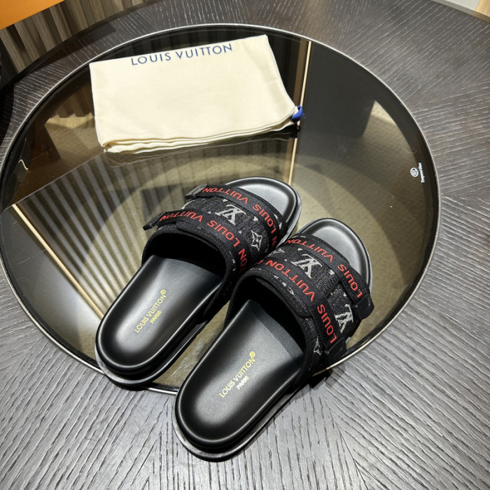 LV SANDALS