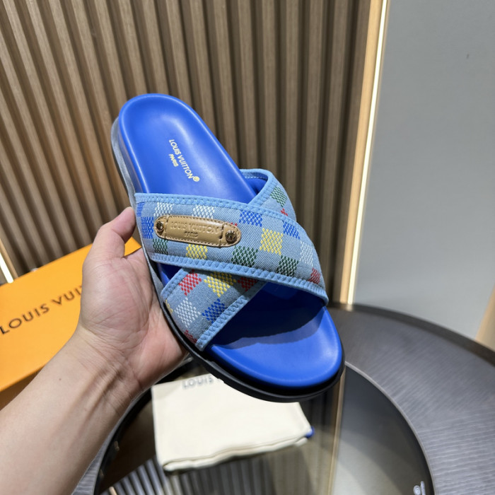 LV SANDALS