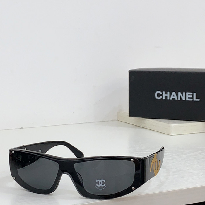 Ch*el sunglasses upshoe