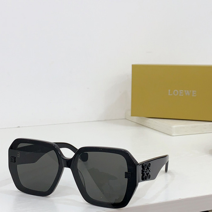 l0ewe sunglasses upshoe