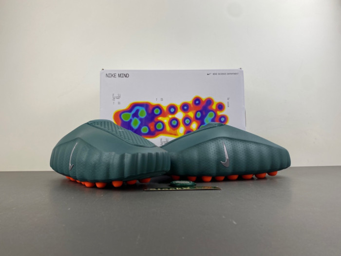 Nike Mind 001 Slide HQ4307-300
