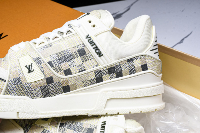 LV Trainer Sneaker