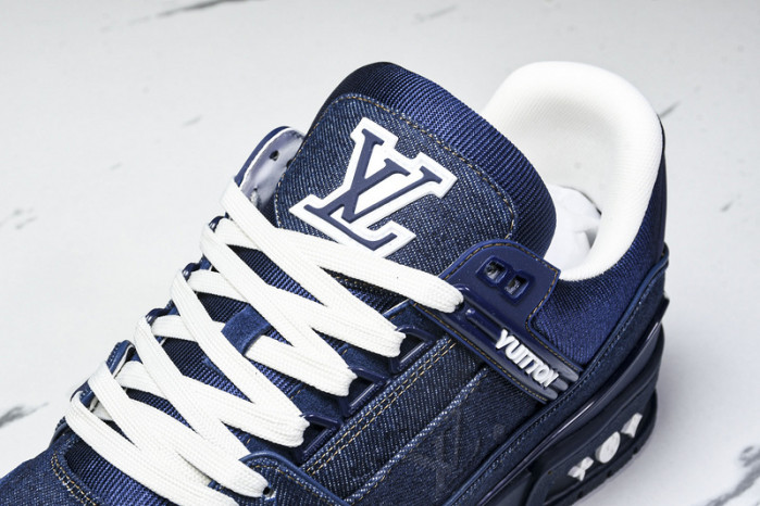 LV Trainer Sneaker