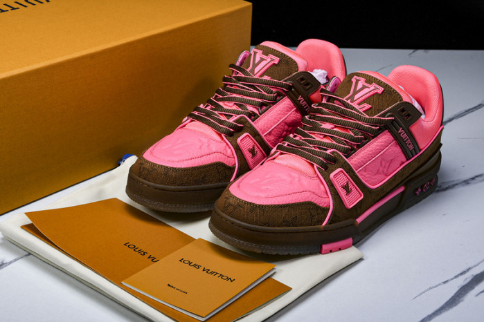 LV Trainer Sneaker