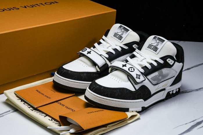 LV Trainer Sneaker