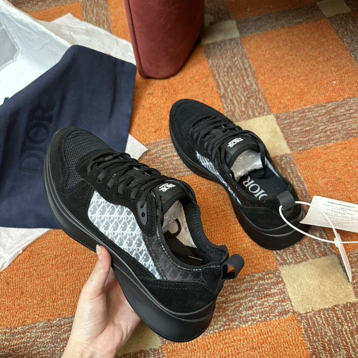 Dior B25 Sneaker
