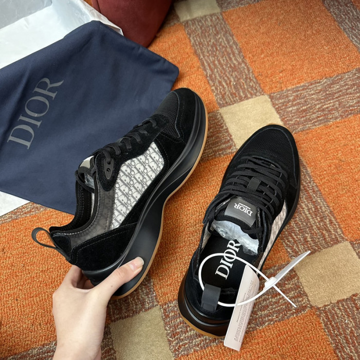 Dior B25 Sneaker