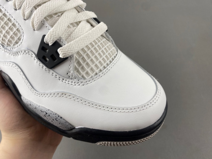 Air Jordan 4 “White Cement” 2025 FV5029-100