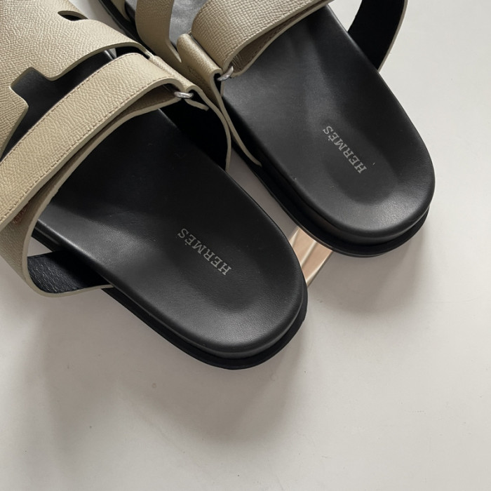 HER*MES SLIDES