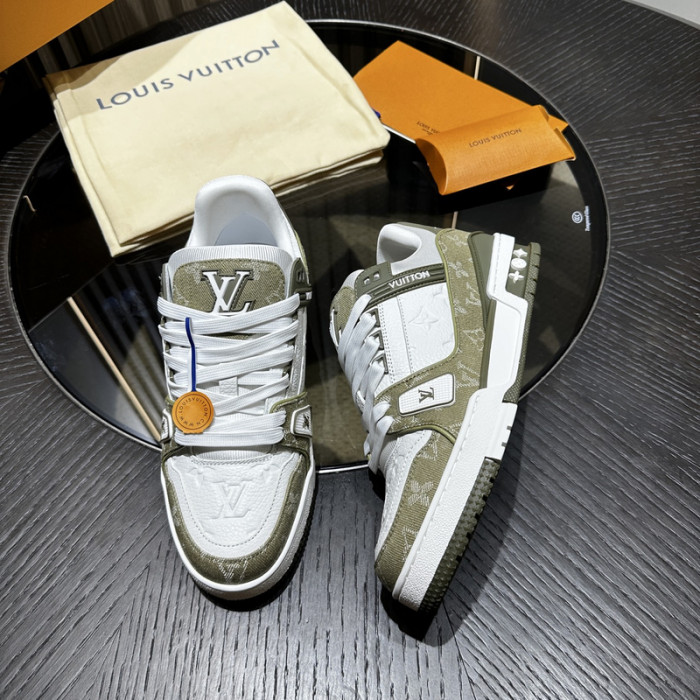 LV Trainer Sneaker