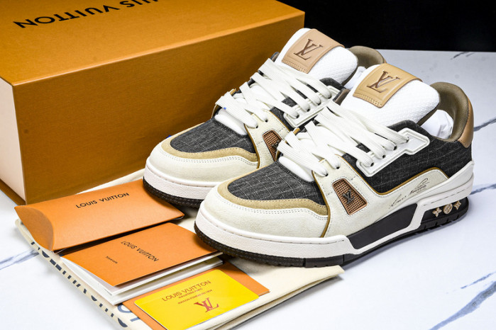 LV Trainer Sneaker