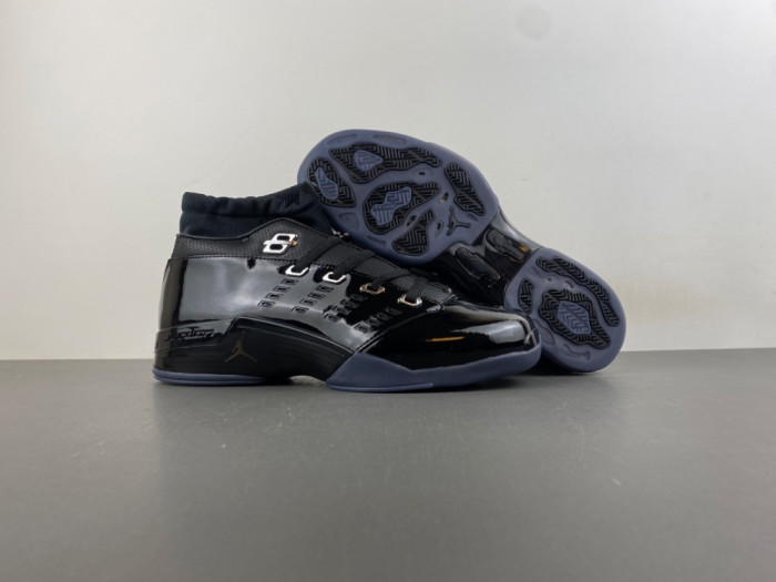 Jordan 17 Retro Low Black Patent IZ2638-001