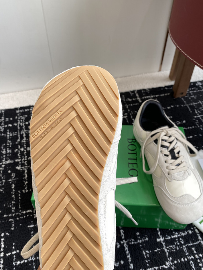 Bo*ttega Veneta Sneaker (EU35-45)