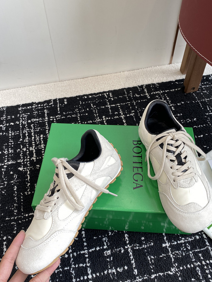 Bo*ttega Veneta Sneaker (EU35-45)