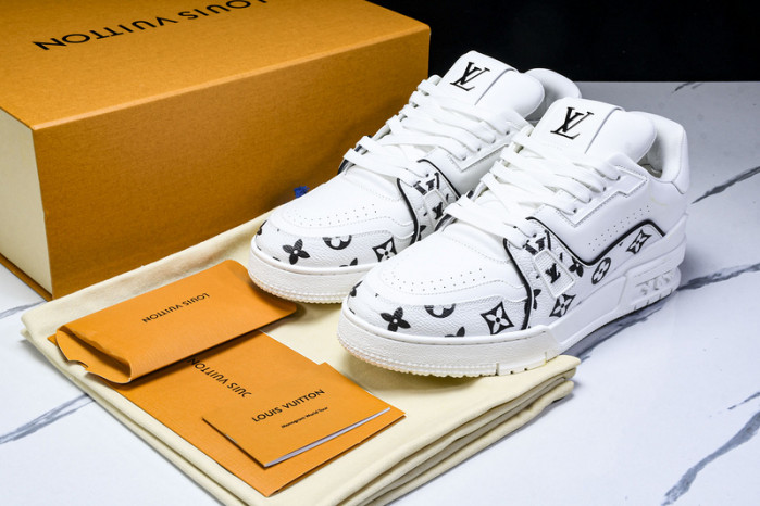 LV Trainer Sneaker