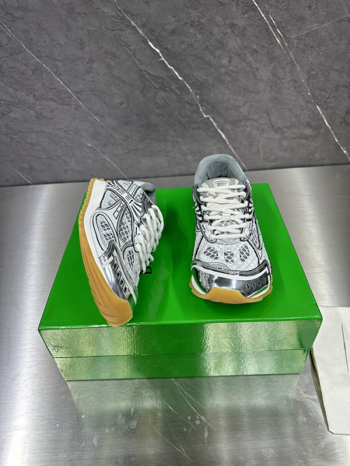 bo*ttega Ve*ne*ta sneaker