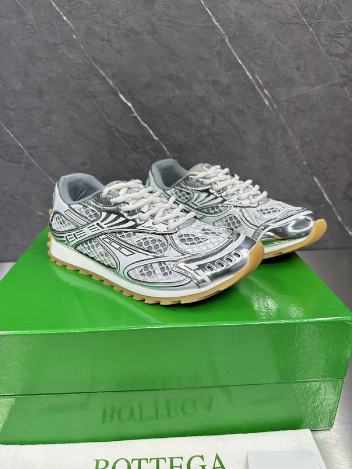 bo*ttega Ve*ne*ta sneaker