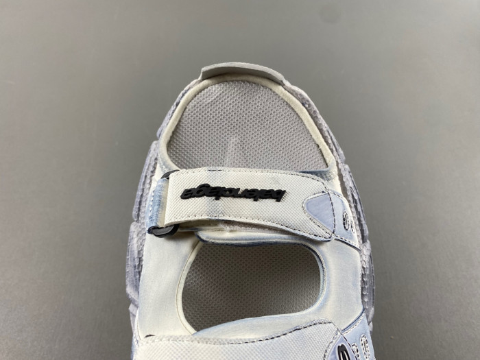 Ba*len*cia*ga 3xl sandals