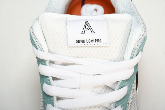 nike sb dunk low april skateboards fd2562-400