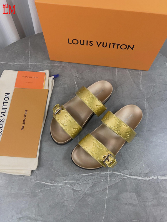 LV SANDALS