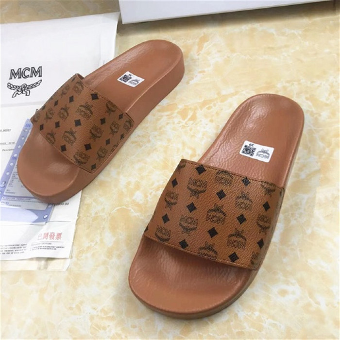 MCM SANDALS