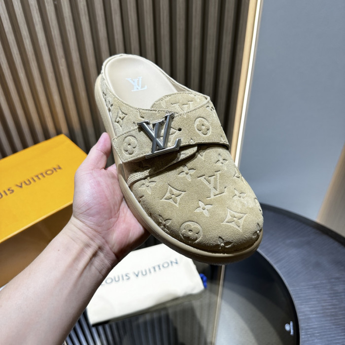 LV SANDALS