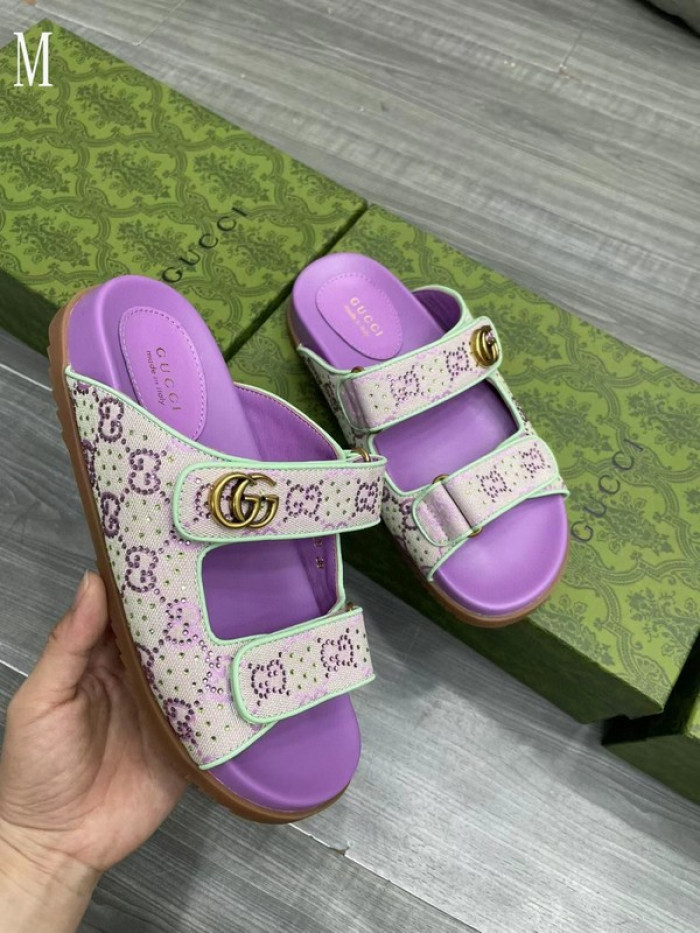 GUCC SANDALS
