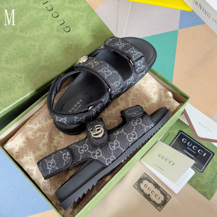 GUCC SANDALS