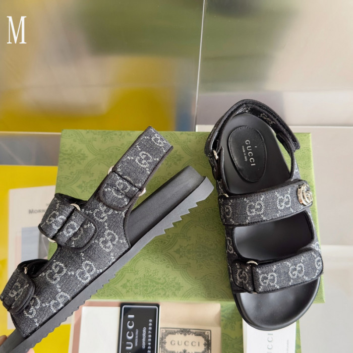 GUCC SANDALS