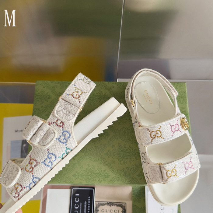 GUCC SANDALS