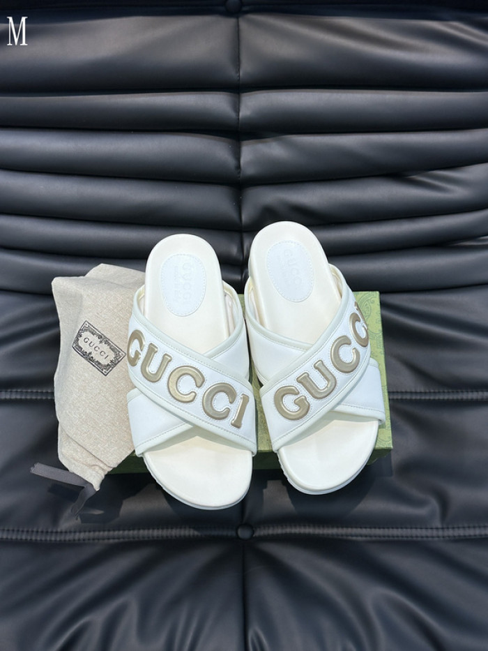 GUCC SANDALS