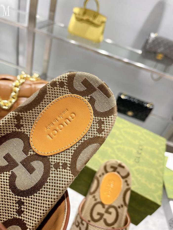 GUCC SANDALS