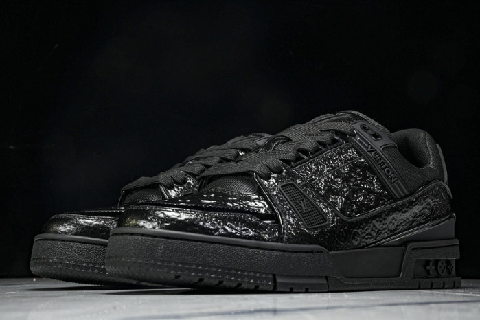 LV Trainer Sneaker
