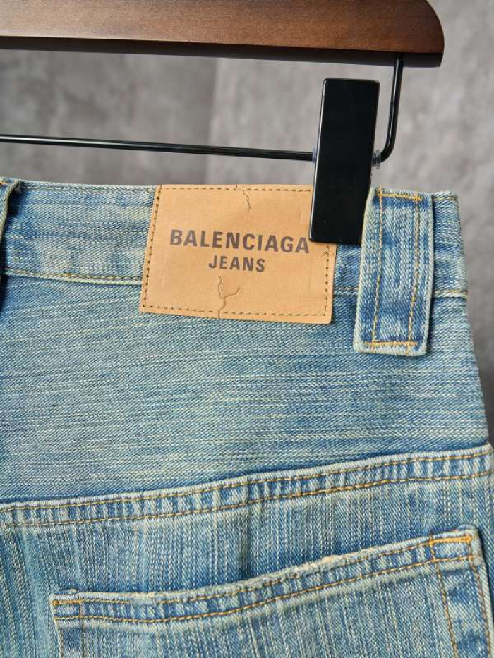 Balen*ciaga Jeans