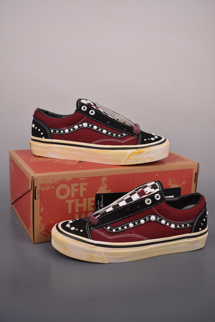 Vans Sneakers