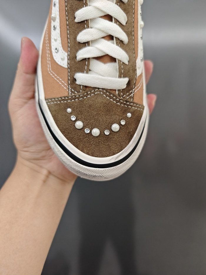Vans Sneakers