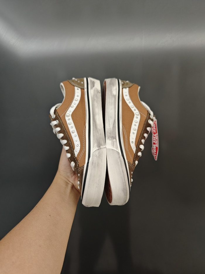 Vans Sneakers