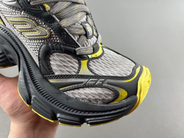 Balenciaga 6XL Sneaker