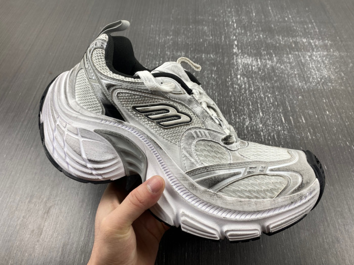 Balenciaga 6XL Sneaker