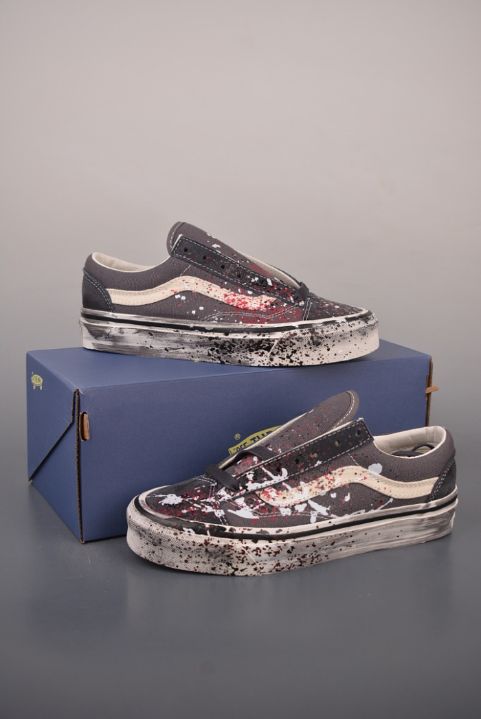 Vans Sneakers