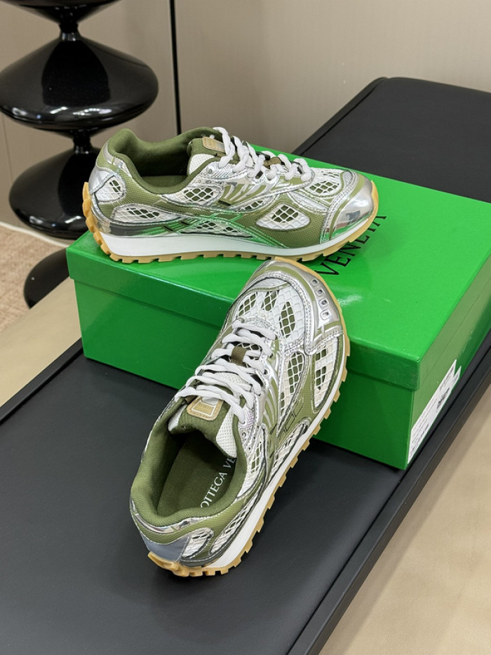 bo*ttega Ve*ne*ta sneaker
