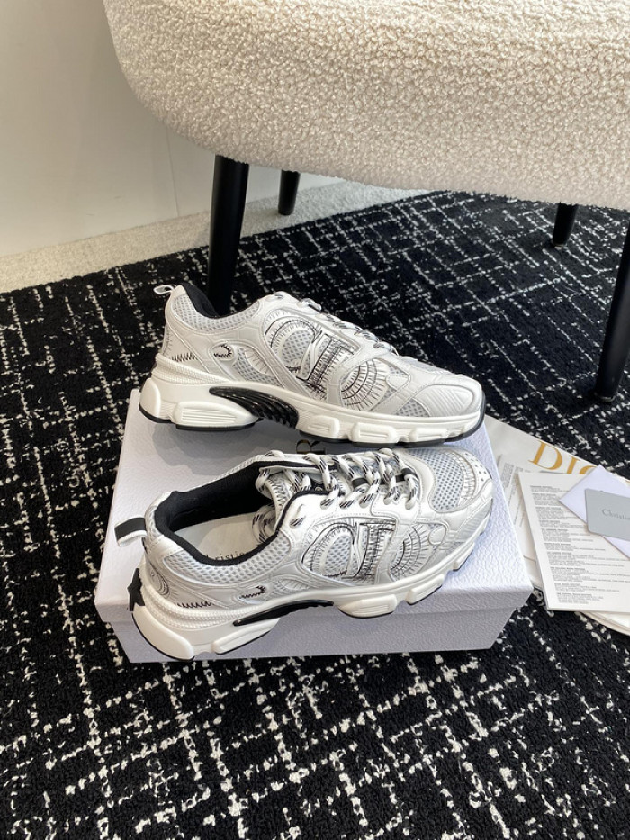 Dior SNEAKER