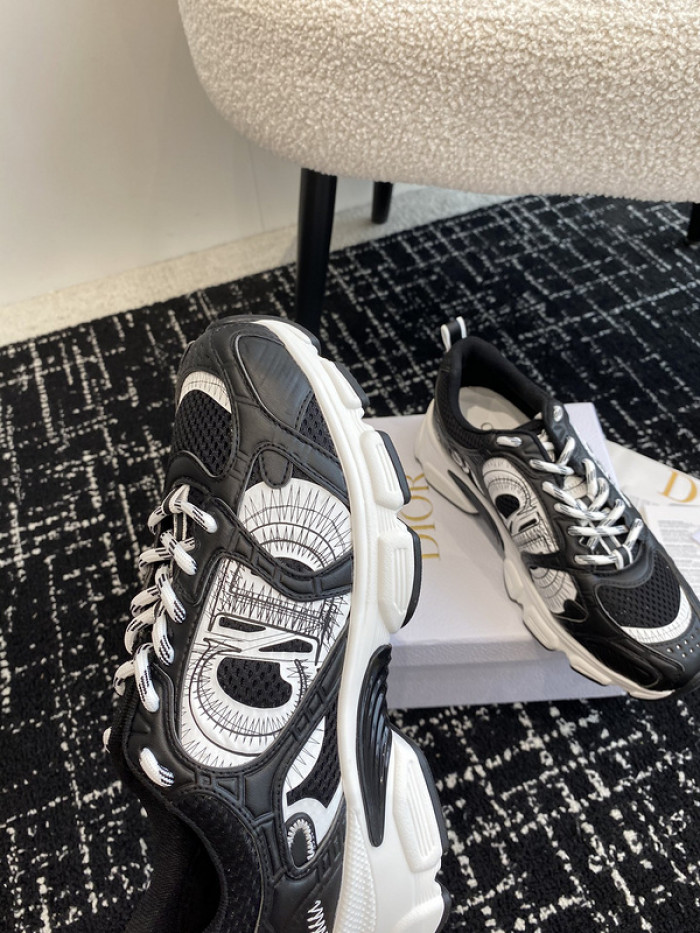 Dior SNEAKER